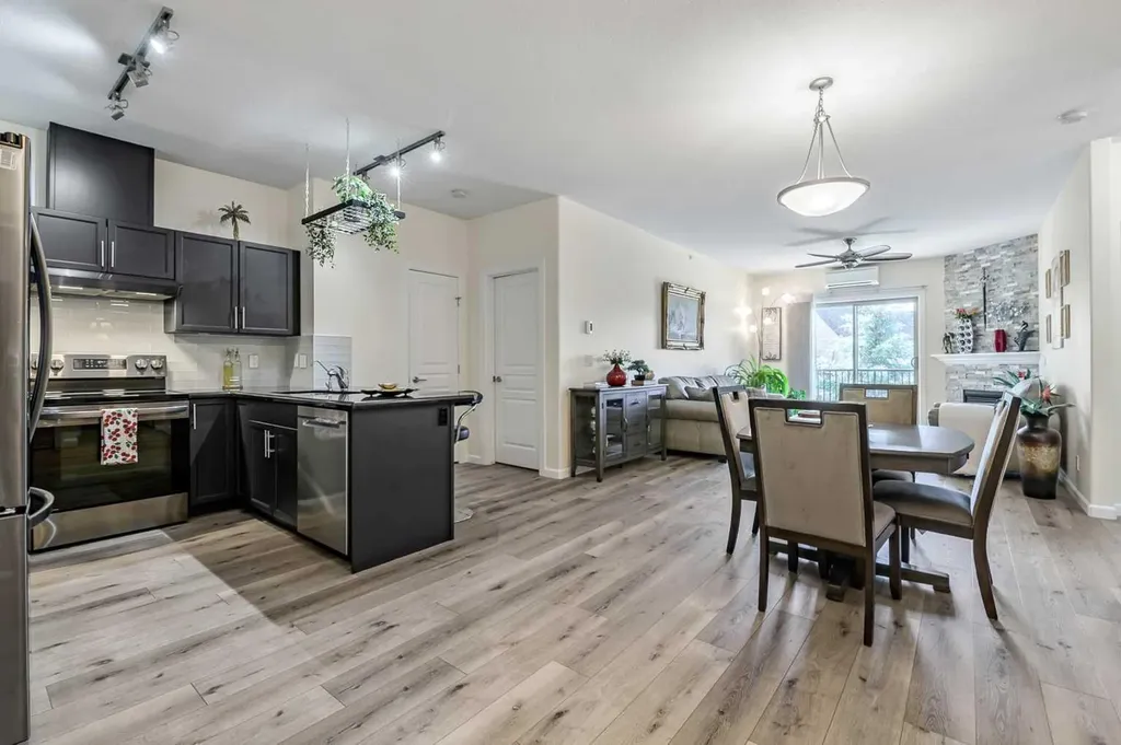 52 Cranfield Link SE Calgary AB T3M 0N9