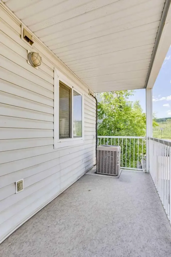 38 Riedel Street Fort Mcmurray AB T9H3E1