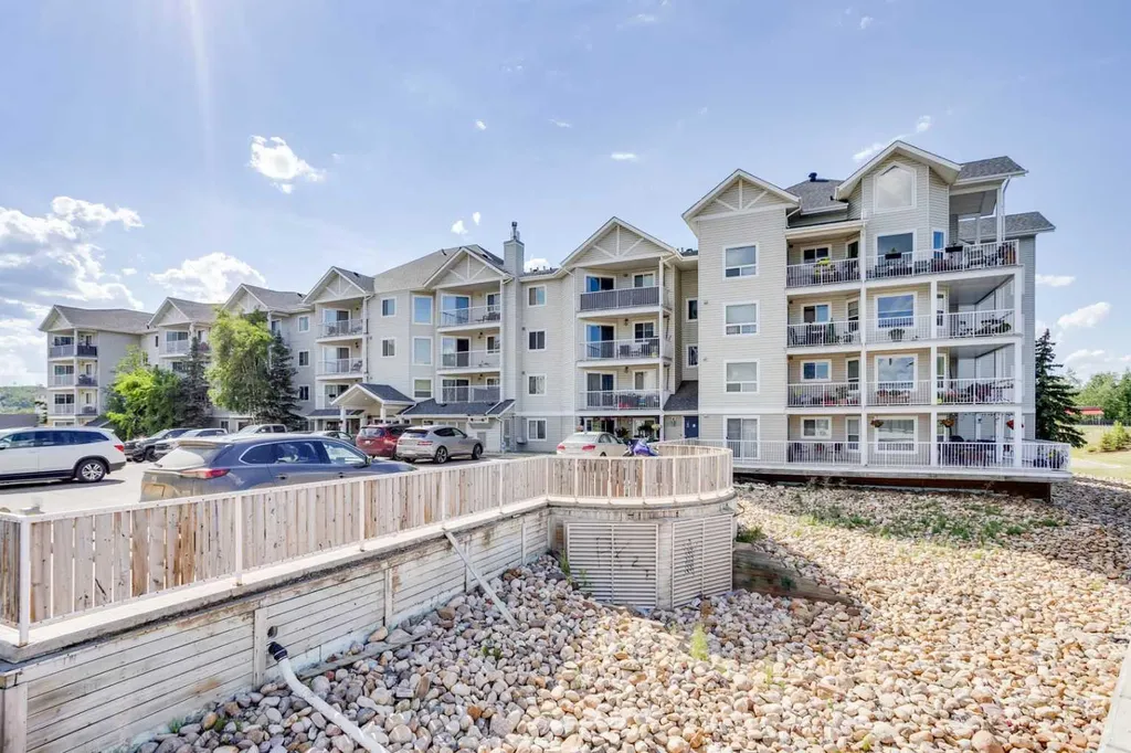 38 Riedel Street Fort Mcmurray AB T9H3E1