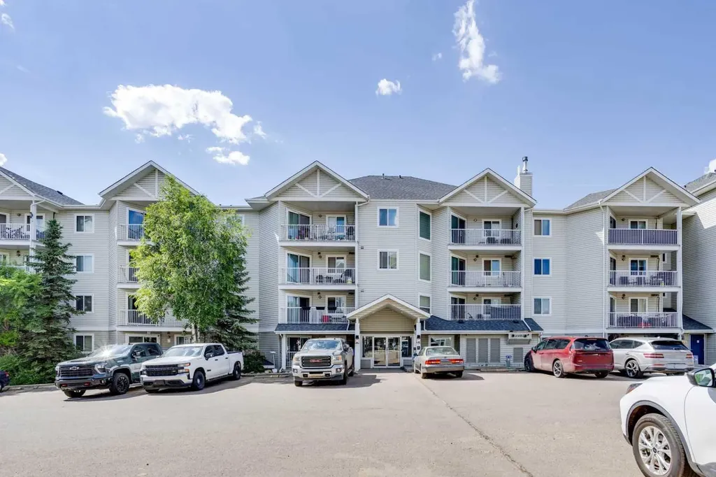 38 Riedel Street Fort Mcmurray AB T9H3E1