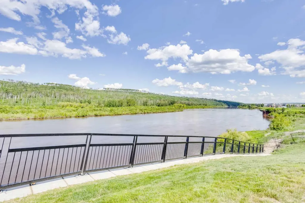 38 Riedel Street Fort Mcmurray AB T9H3E1
