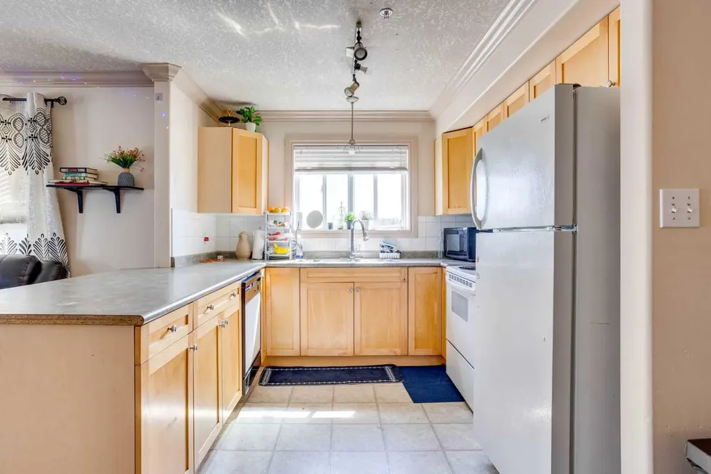 38 Riedel Street Fort Mcmurray AB T9H3E1