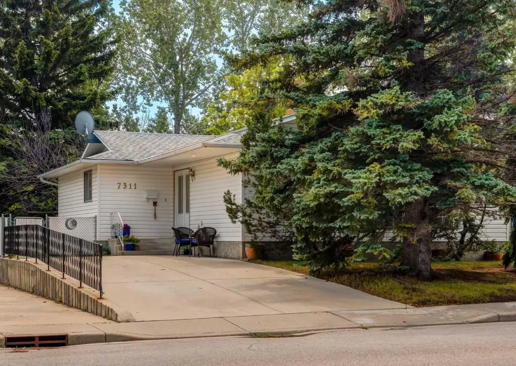 7311 Silver Mead Road NW Calgary AB T3B 3V1