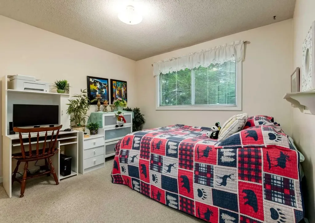 7311 Silver Mead Road NW Calgary AB T3B 3V1