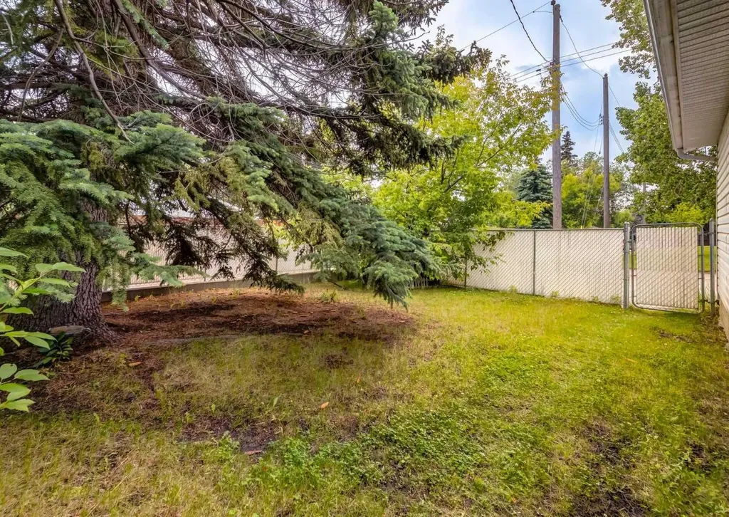 7311 Silver Mead Road NW Calgary AB T3B 3V1
