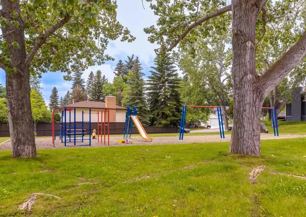 7311 Silver Mead Road NW Calgary AB T3B 3V1