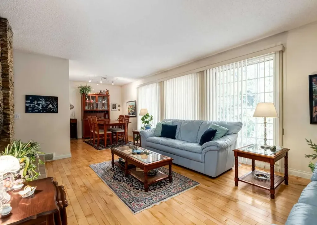 7311 Silver Mead Road NW Calgary AB T3B 3V1