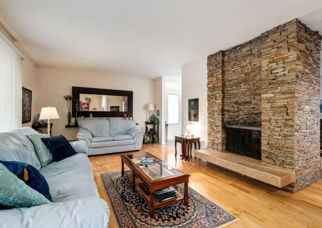 7311 Silver Mead Road NW Calgary AB T3B 3V1
