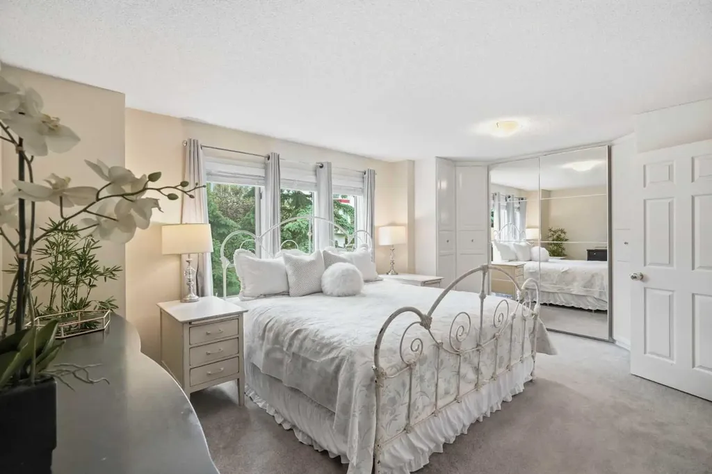 104 Patina Point SW Calgary AB T3H 3J7