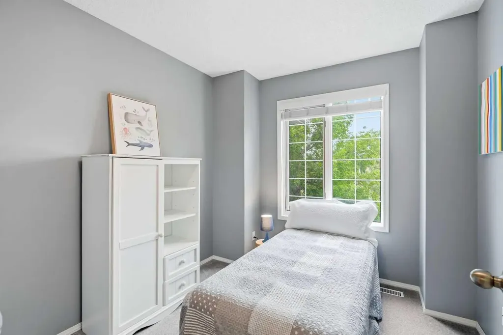 104 Patina Point SW Calgary AB T3H 3J7