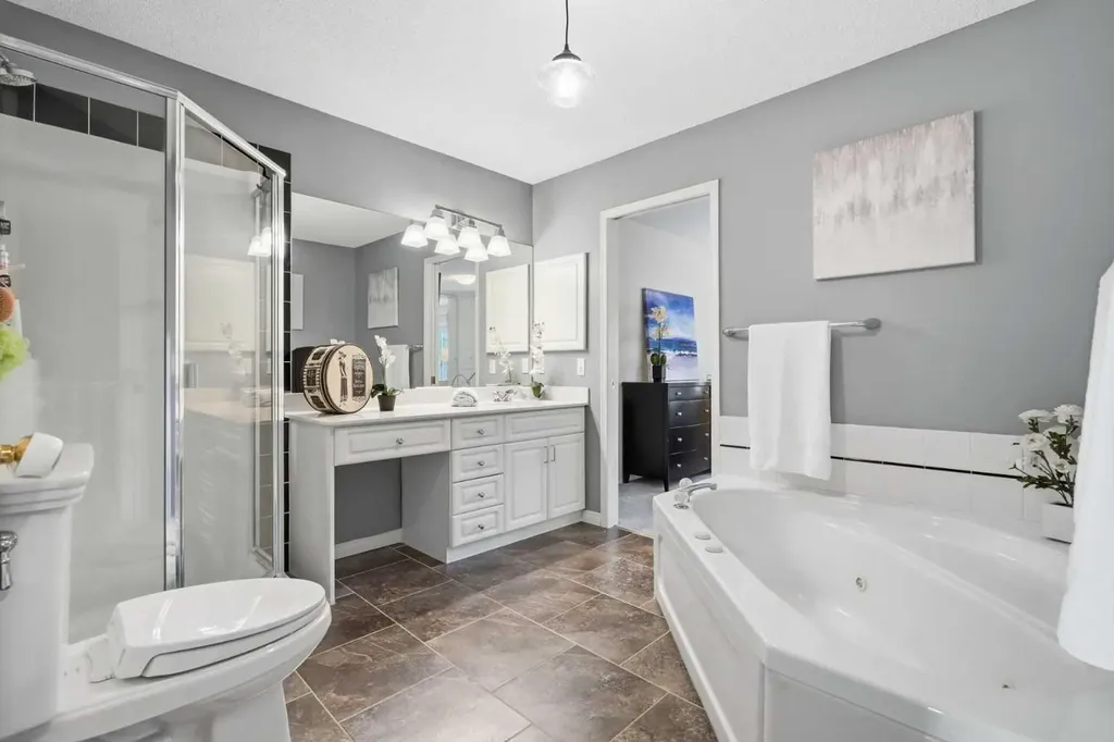 104 Patina Point SW Calgary AB T3H 3J7