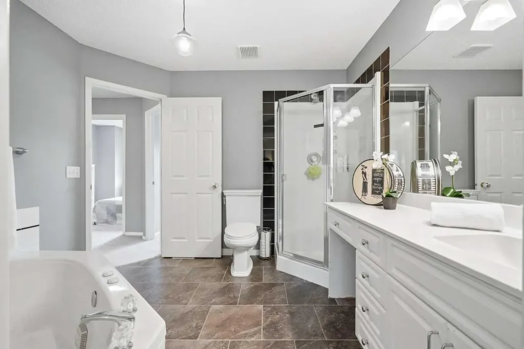 104 Patina Point SW Calgary AB T3H 3J7