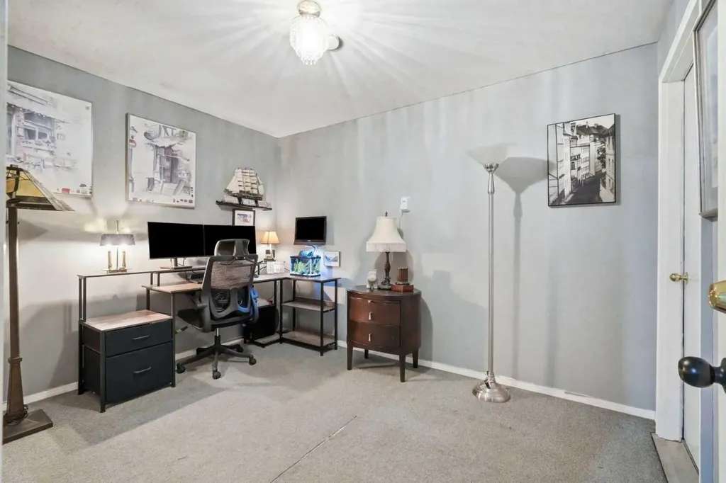 104 Patina Point SW Calgary AB T3H 3J7