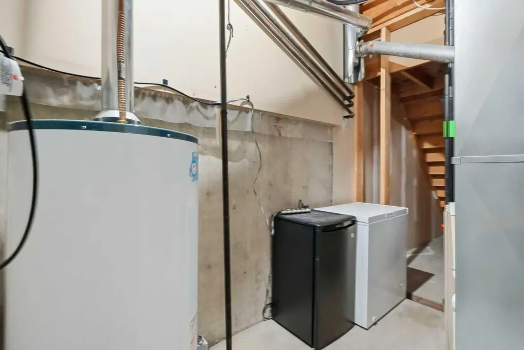 104 Patina Point SW Calgary AB T3H 3J7