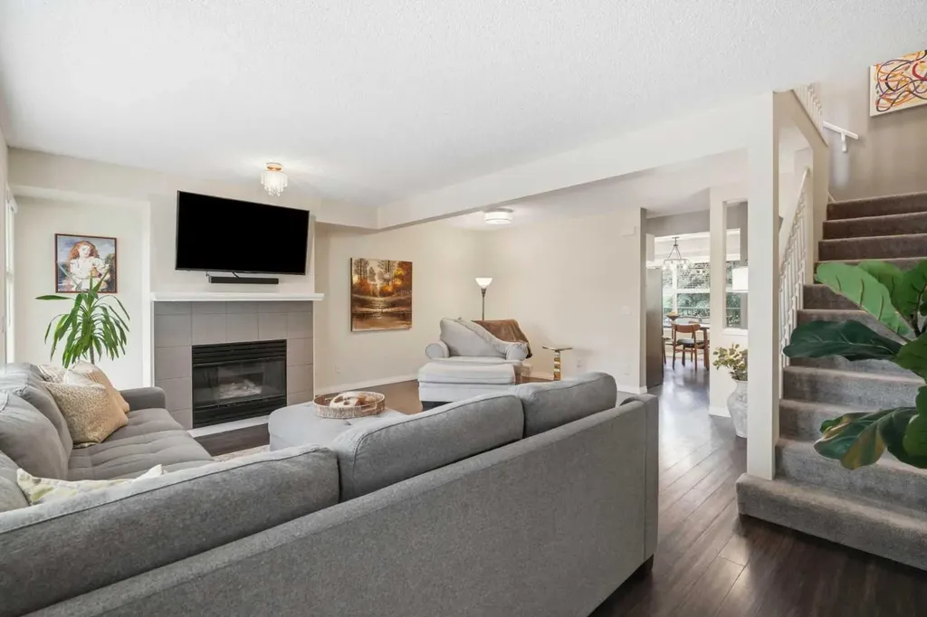 104 Patina Point SW Calgary AB T3H 3J7