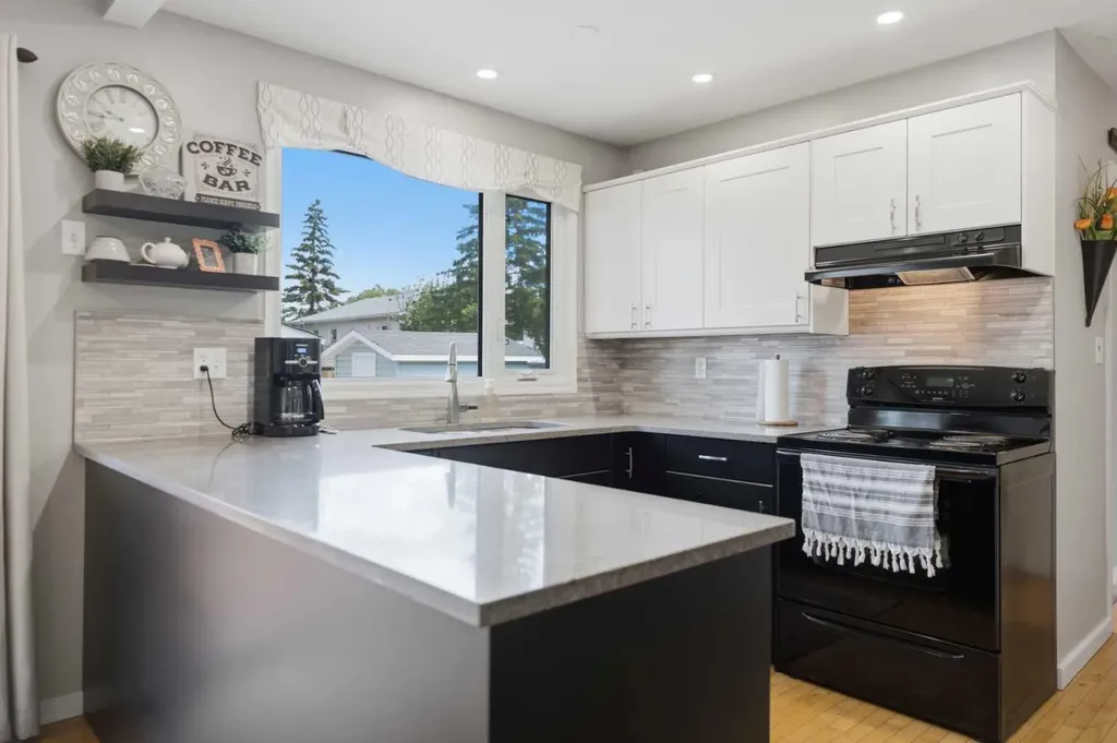 127 Thomas Place Strathmore AB T1P 1C3