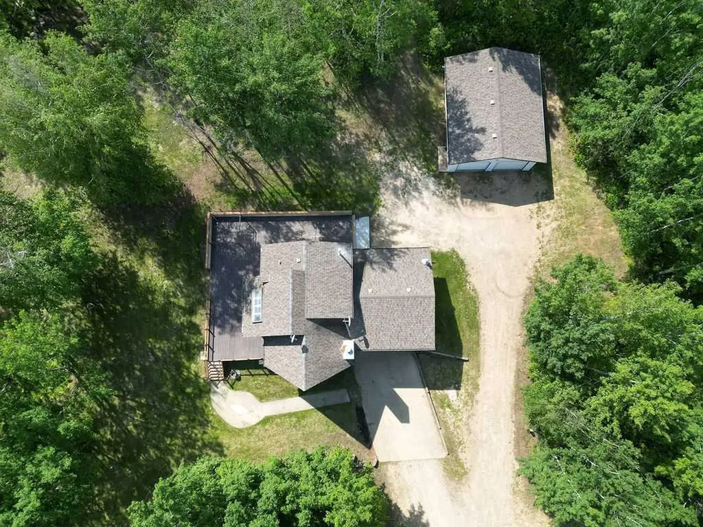 5, 661030 Range Road 223.2 Rural Athabasca County AB T9S 2B4
