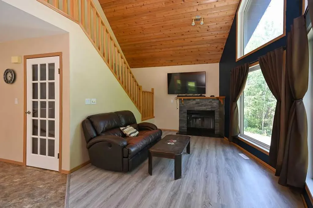 5, 661030 Range Road 223.2 Rural Athabasca County AB T9S 2B4