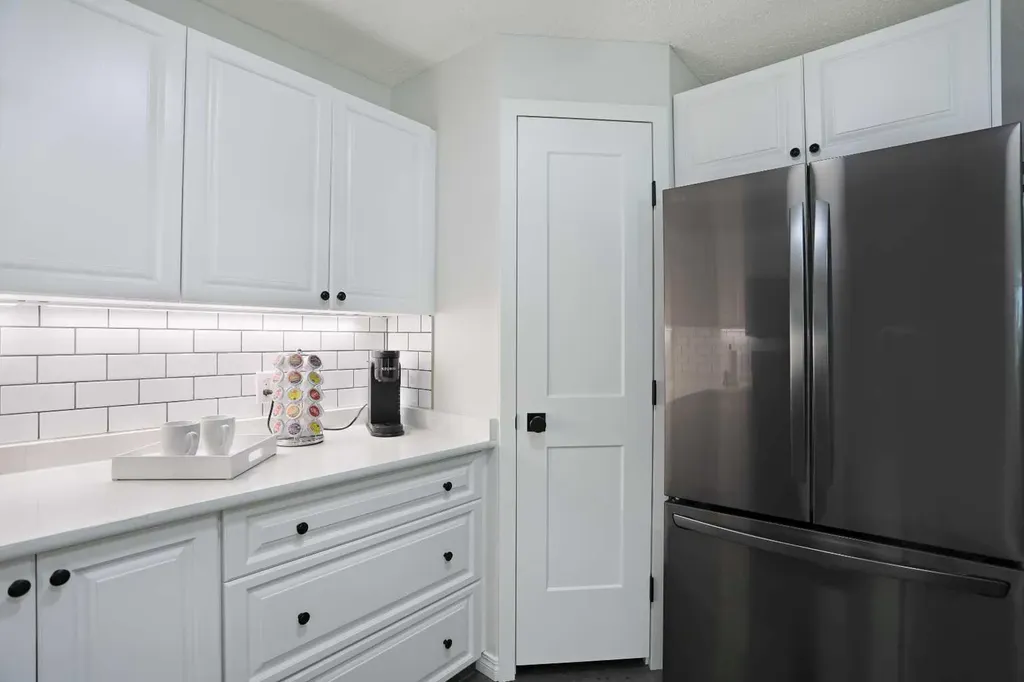 680 Cassils Road W Brooks AB T1R 1H7