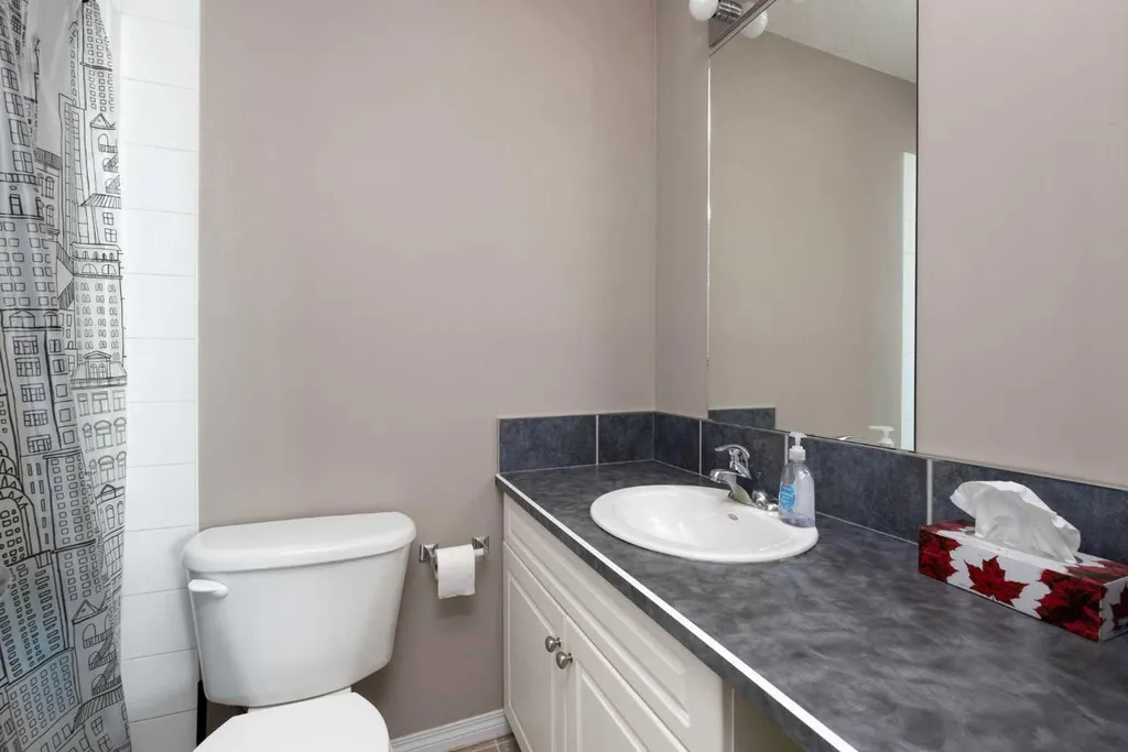 220 Swanson Crescent Fort Mcmurray AB T9K 2W5