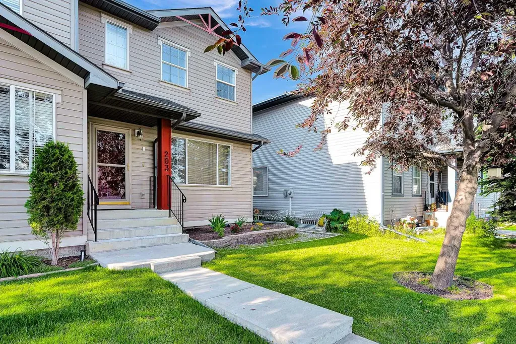 203 Covemeadow Crescent Calgary AB T3K6B1