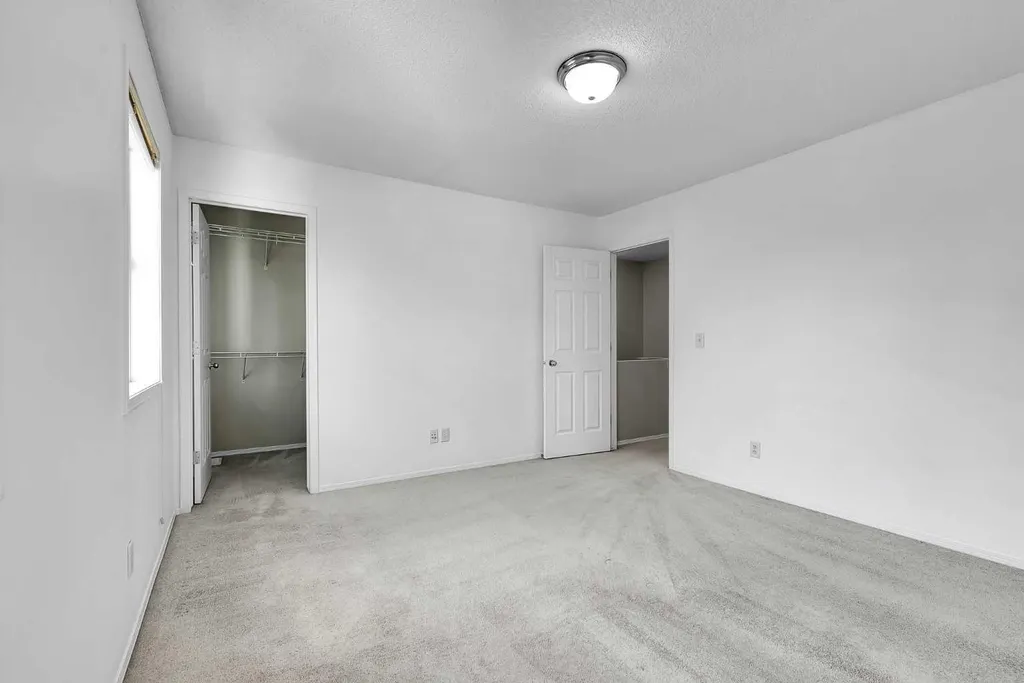 203 Covemeadow Crescent Calgary AB T3K6B1