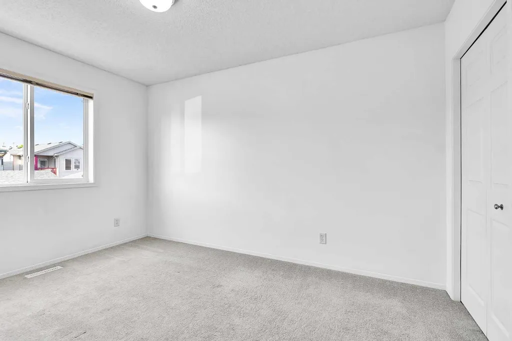 203 Covemeadow Crescent Calgary AB T3K6B1