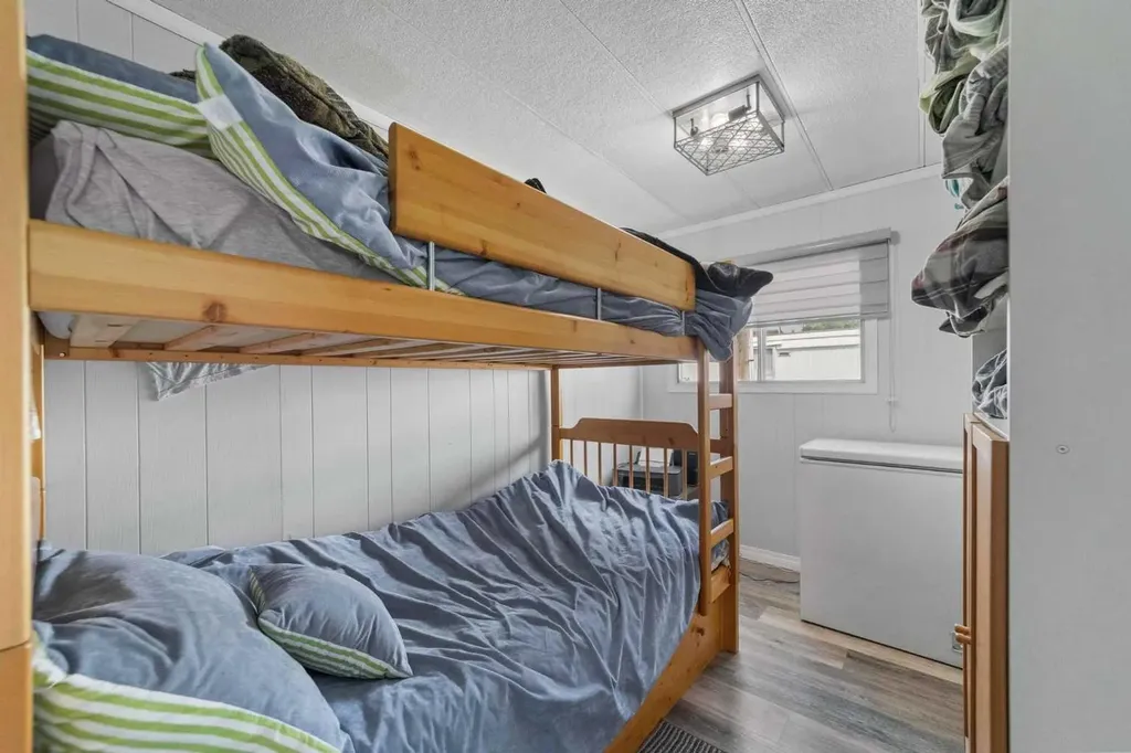 5306 49 Street Daysland AB T0B 1A0