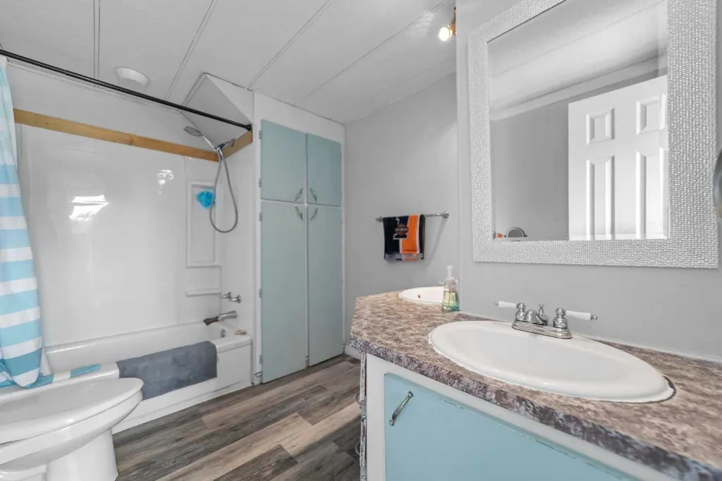 5306 49 Street Daysland AB T0B 1A0