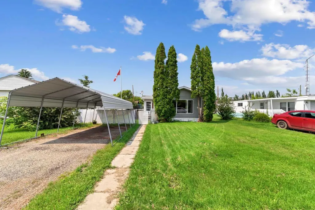 5306 49 Street Daysland AB T0B 1A0