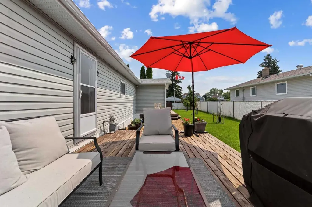 5306 49 Street Daysland AB T0B 1A0