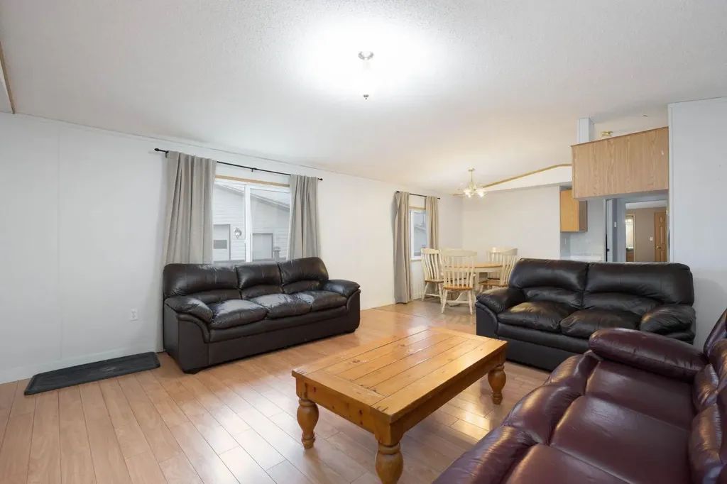 189 Couture Lane Fort Mcmurray AB T9K 1Y2