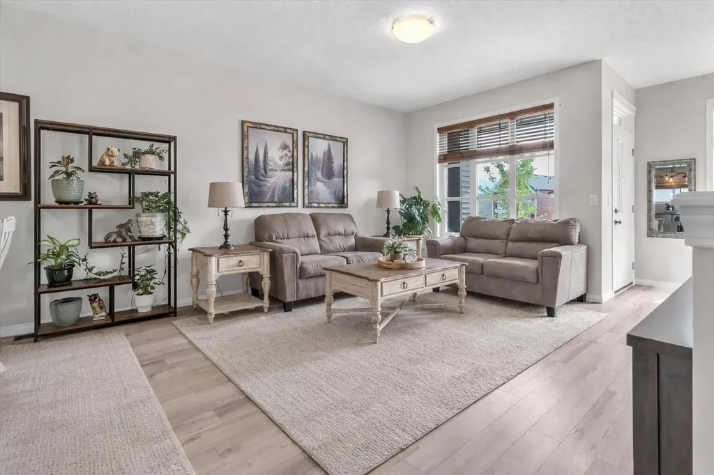 70 Haskayne Drive NW Calgary AB T3L 0H1