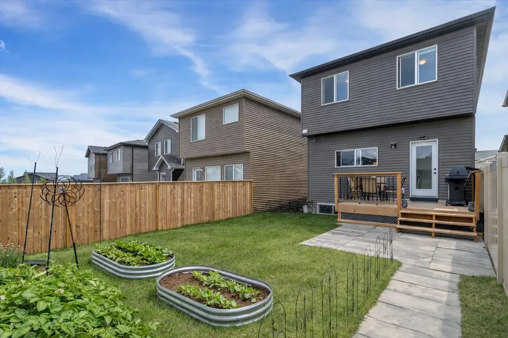 70 Haskayne Drive NW Calgary AB T3L 0H1