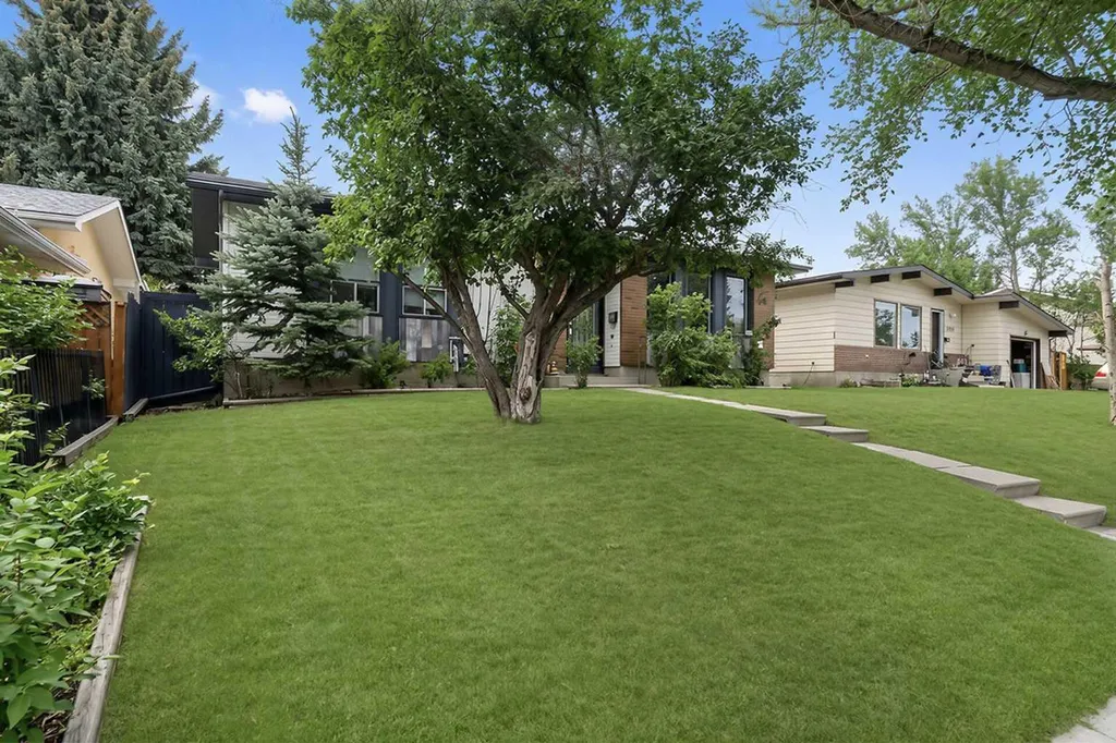 3523 48 Street NE Calgary AB T1Y5S5