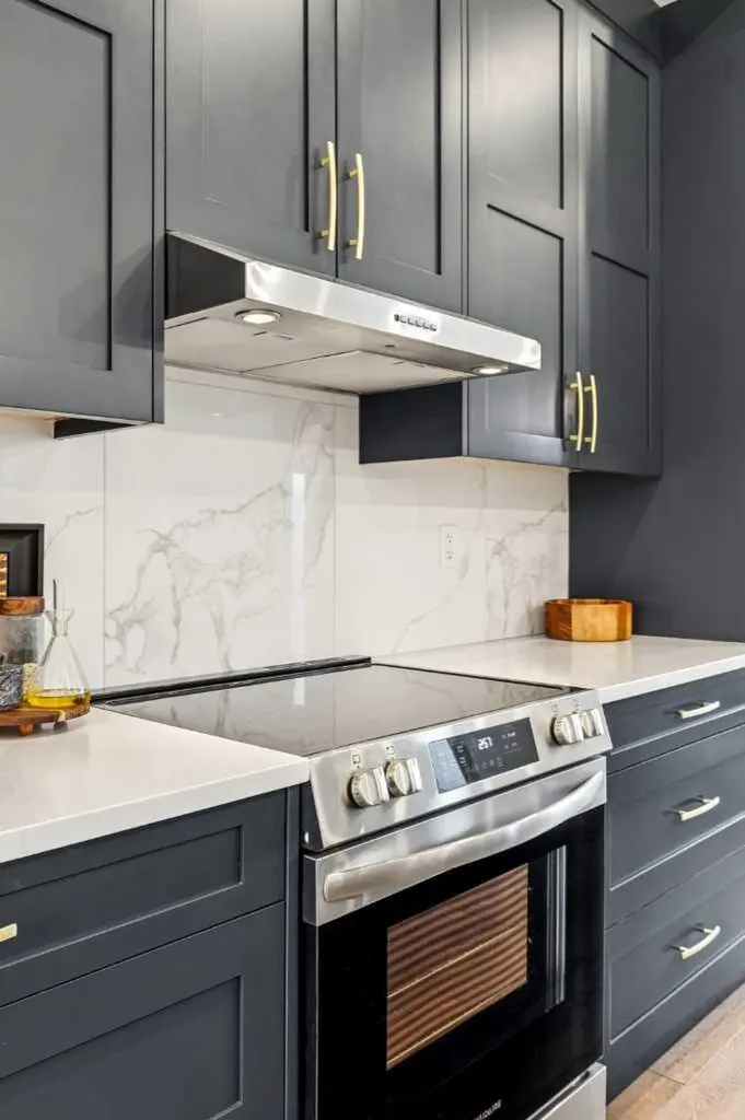 1329 Regal Crescent NE Calgary AB T2E 5H4