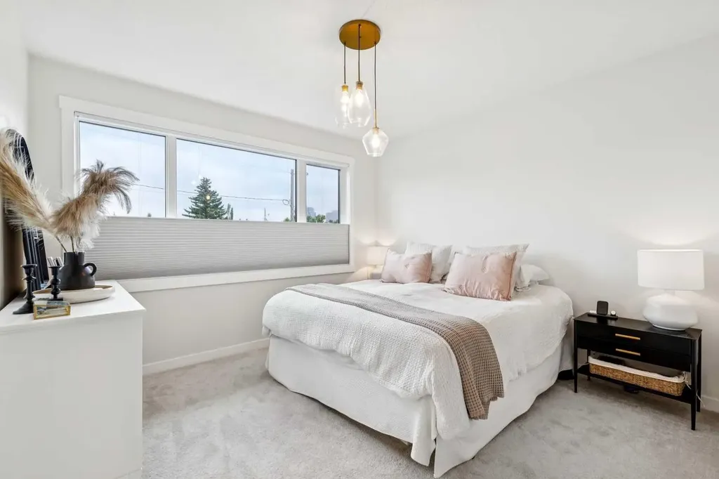 1329 Regal Crescent NE Calgary AB T2E 5H4