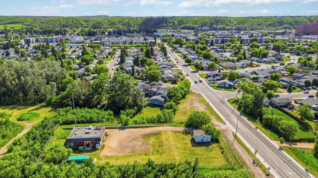 98 Hill Drive Fort Mcmurray AB T9H 2A4