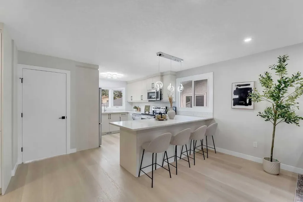 119 Templewood Road NE Calgary AB T1Y 4B1