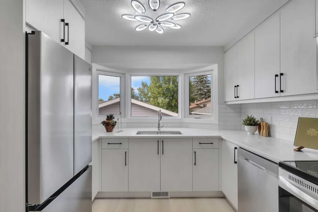 119 Templewood Road NE Calgary AB T1Y 4B1