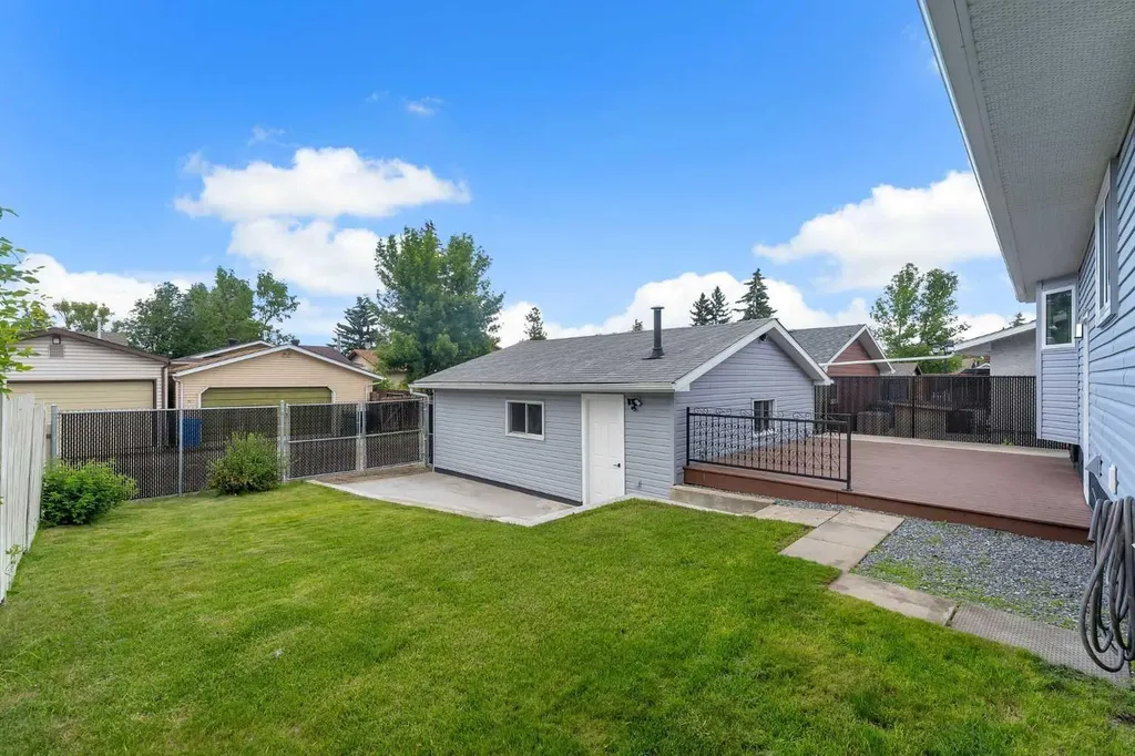 119 Templewood Road NE Calgary AB T1Y 4B1