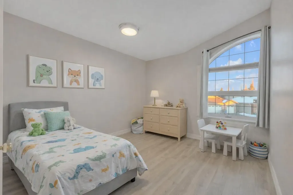 25 Ashmore Close Red Deer AB T4R 2R7