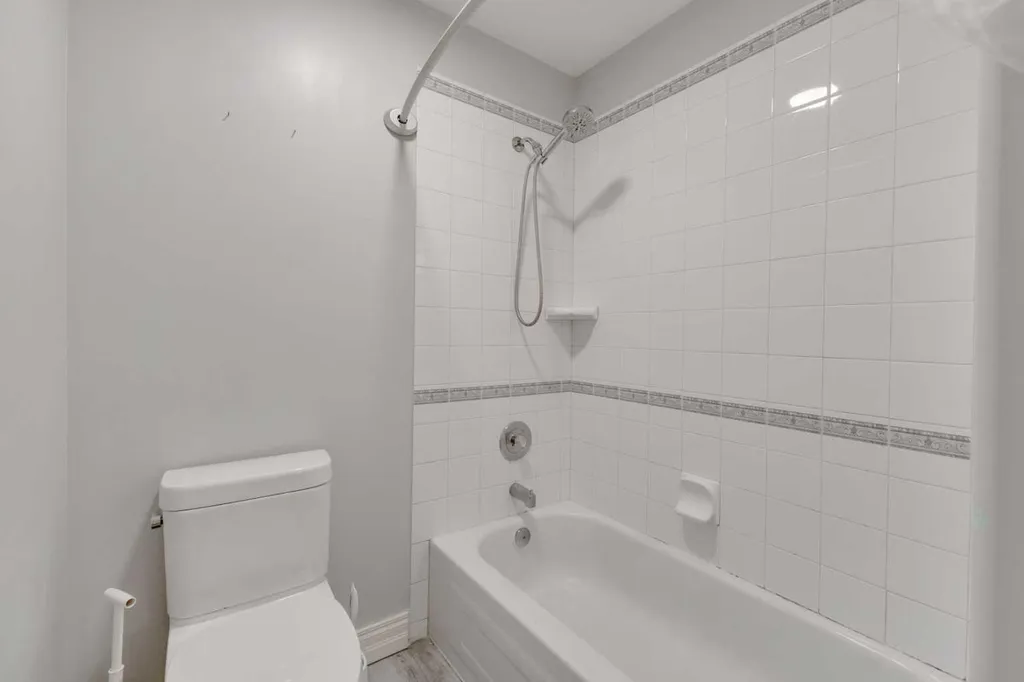 25 Ashmore Close Red Deer AB T4R 2R7
