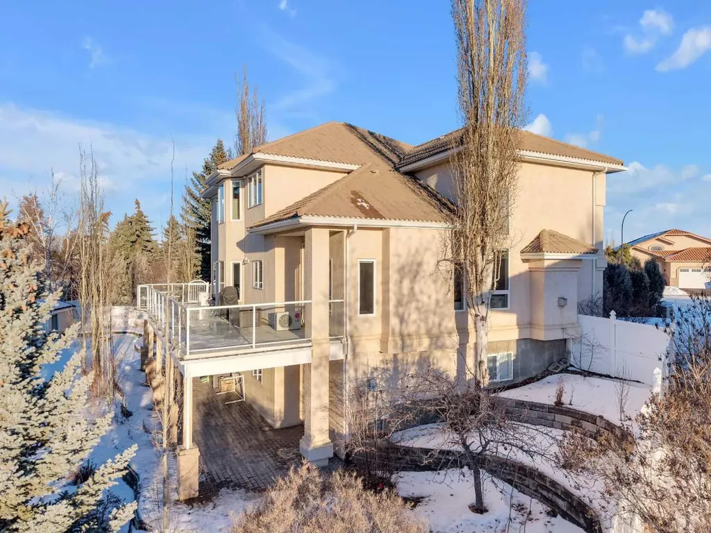 25 Ashmore Close Red Deer AB T4R 2R7