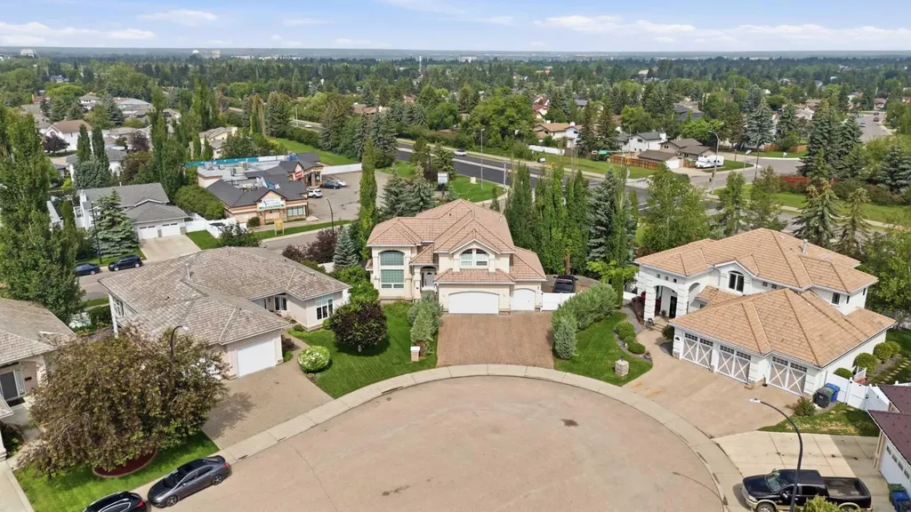 25 Ashmore Close Red Deer AB T4R 2R7