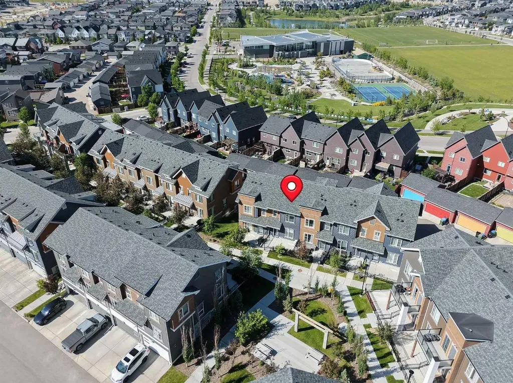 156 Livingston Common NE Calgary AB T3P 1K1