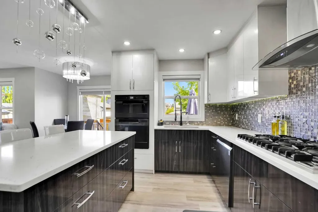 91 Copperstone Gate SE Calgary AB T2Z 4S2