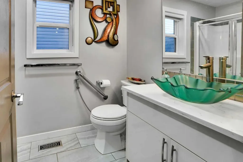 91 Copperstone Gate SE Calgary AB T2Z 4S2