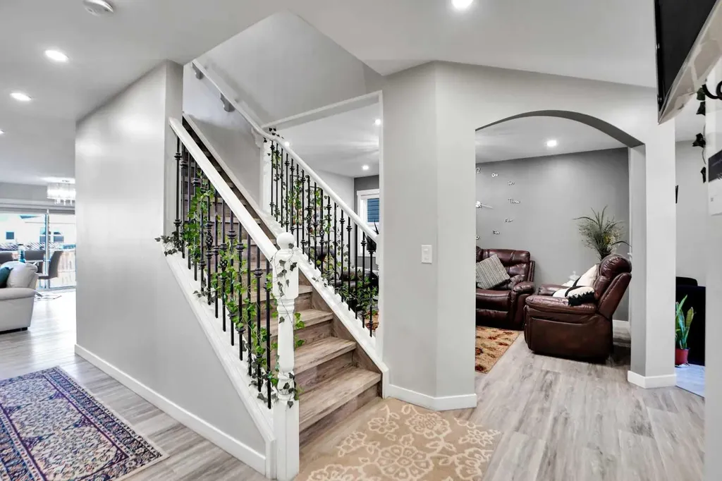 91 Copperstone Gate SE Calgary AB T2Z 4S2