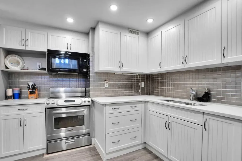 91 Copperstone Gate SE Calgary AB T2Z 4S2